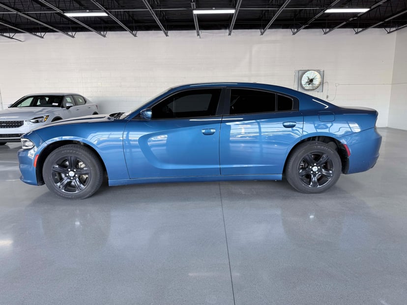 2022 Dodge Charger - Image 3