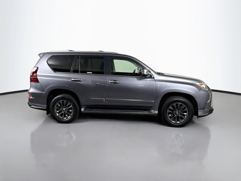 2017 Lexus GX - Image 2