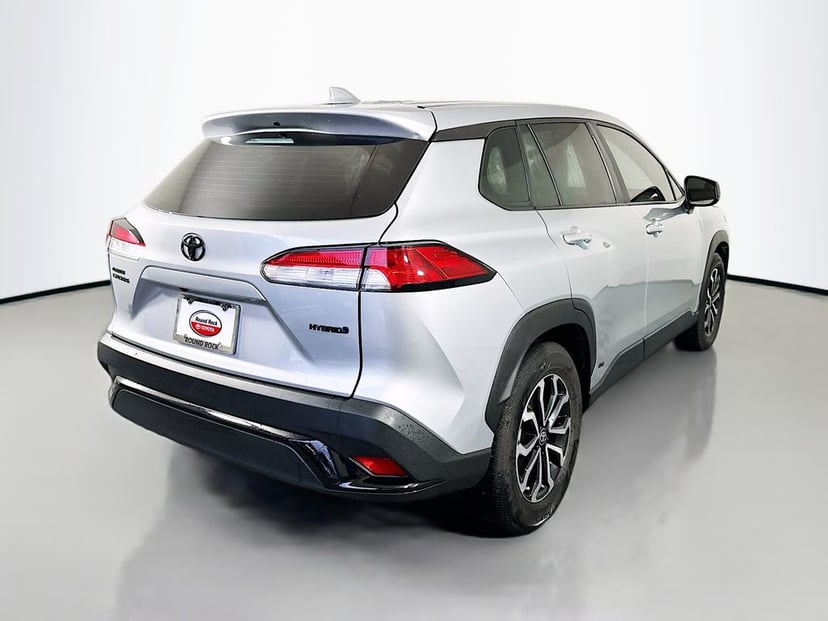 2023 Toyota Corolla Cross - Image 3