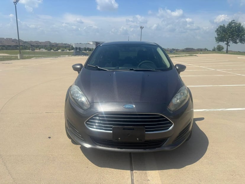 2017 Ford Fiesta - Image 2