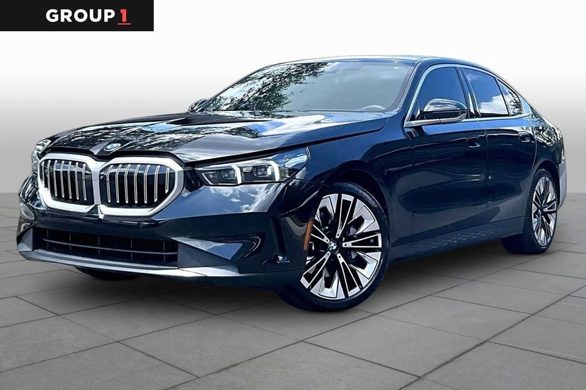 2024 BMW 530i - Image 1