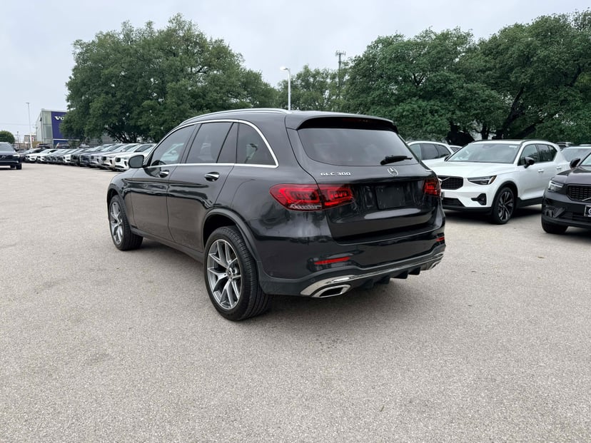 2022 Mercedes-Benz GLC-Class - Image 2