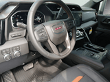 2026 GMC Sierra 2500HD - Preview 8