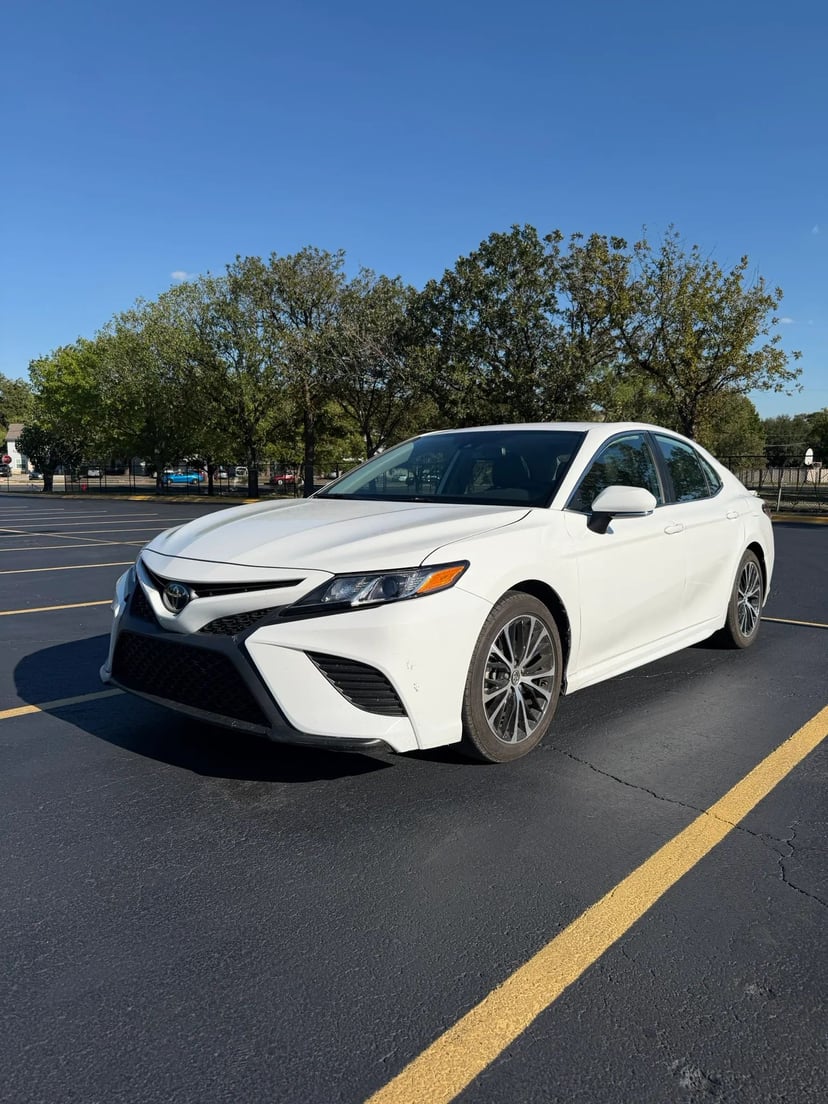 2020 Toyota Camry - Image 1