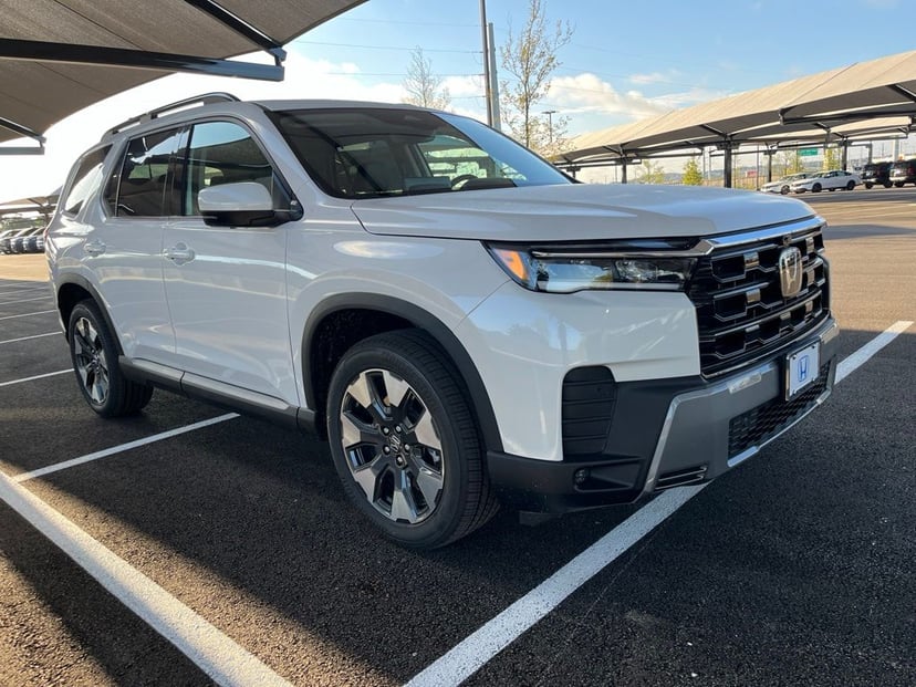2026 Honda Pilot - Image 1