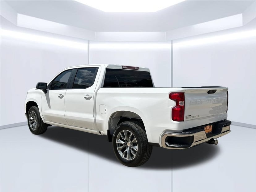 2026 Chevrolet Silverado 1500 - Image 2
