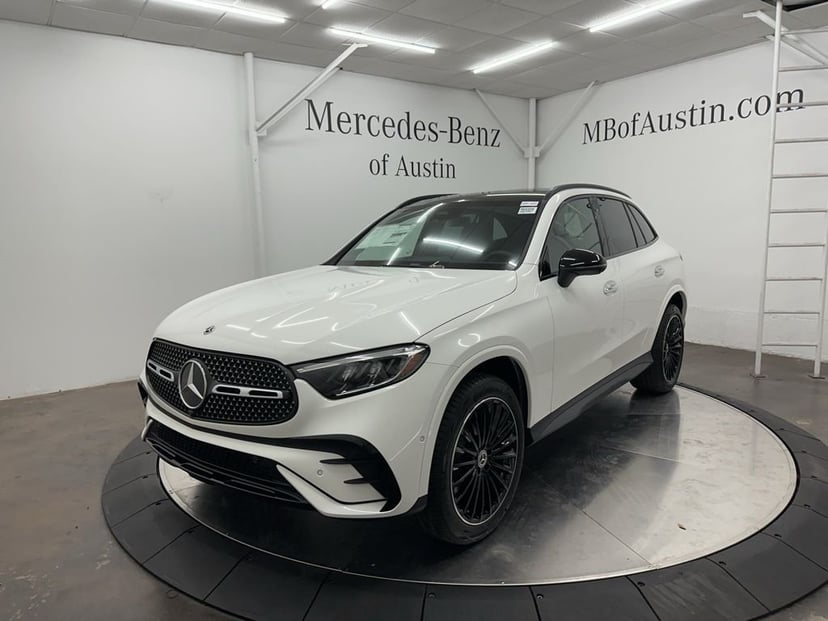 2026 Mercedes-Benz GLC - Image 3