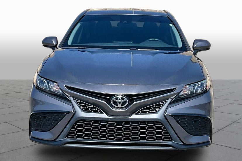 2021 Toyota Camry - Image 2