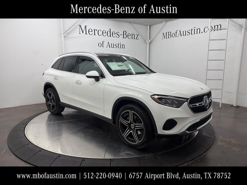 2027 Mercedes-Benz GLC - Image 2