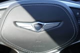 2024 Genesis GV70 - Preview 13