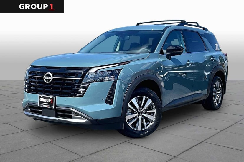 2026 Nissan Pathfinder - Image 1