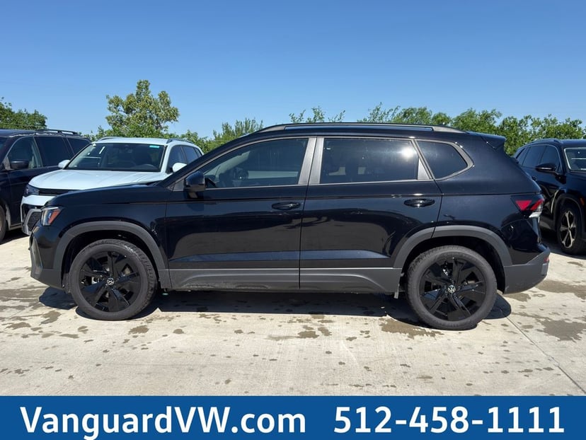 2026 Volkswagen Taos - Image 3