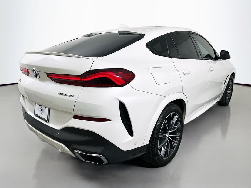 2021 BMW X6 - Image 2