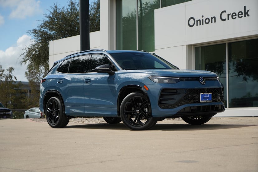 2026 Volkswagen Tiguan - Image 1
