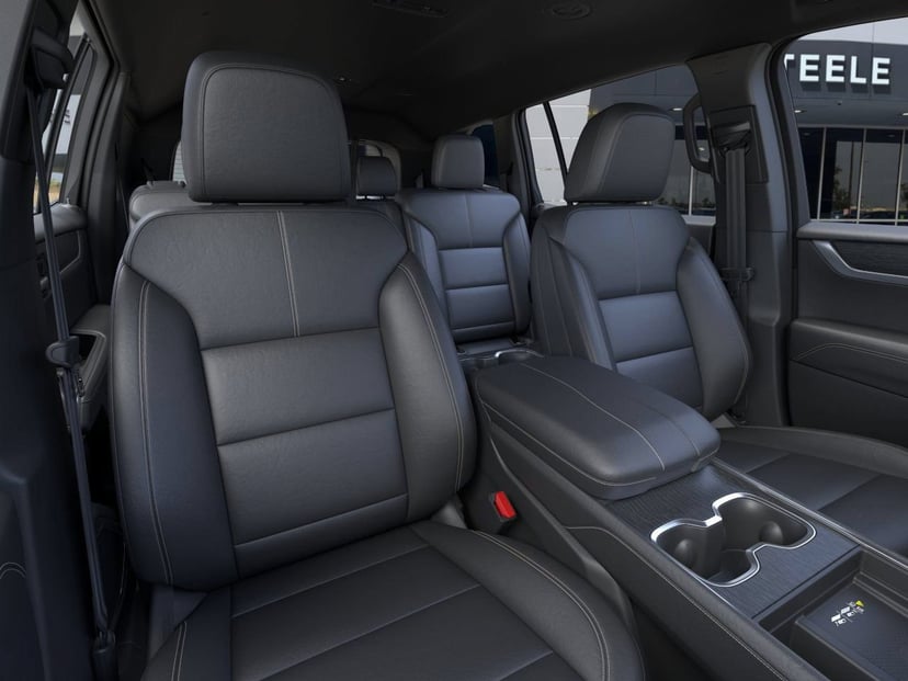 2026 GMC Acadia - Image 3