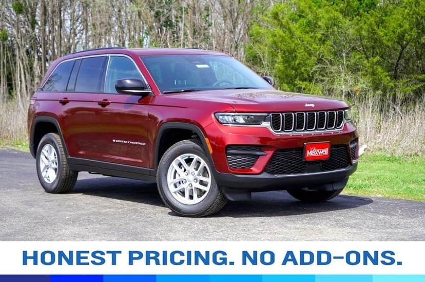 2026 Jeep Grand Cherokee - Image 2