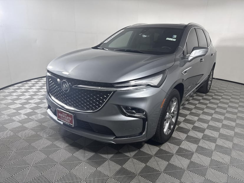 2023 Buick Enclave - Image 1