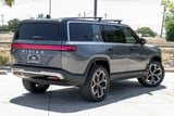 2023 Rivian R1S - Preview 10
