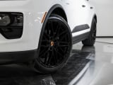 2026 Porsche Macan Electric - Preview 12