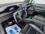2022 Tesla Model X - Preview 9