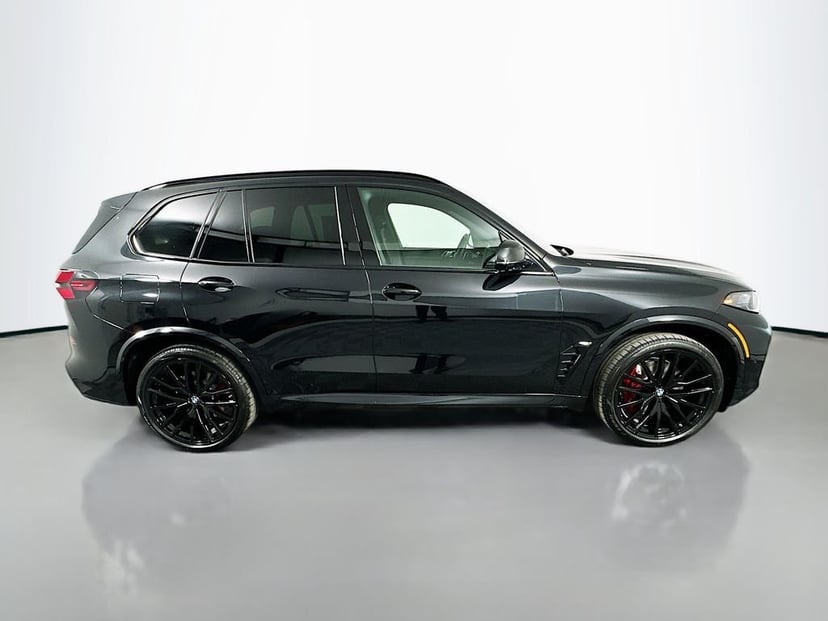 2026 BMW X5 - Image 2