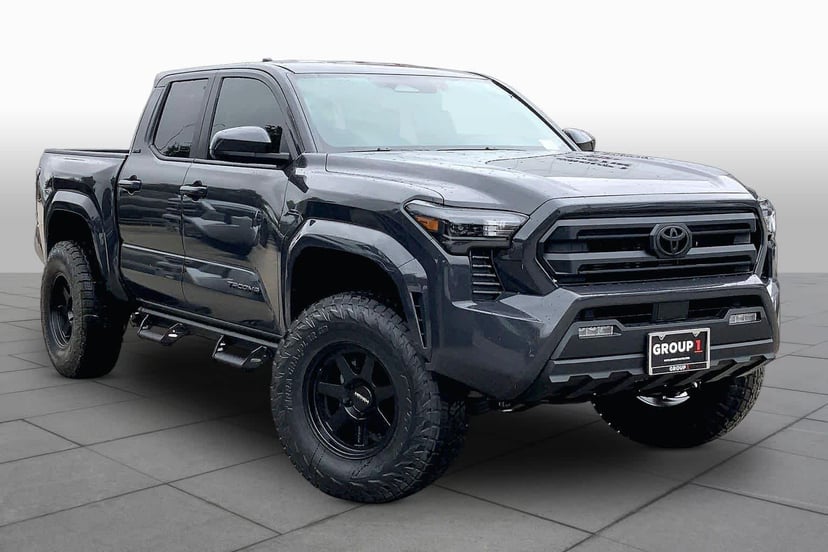 2026 Toyota Tacoma - Image 2