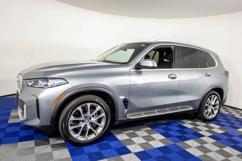 2024 BMW X5 - Image 1