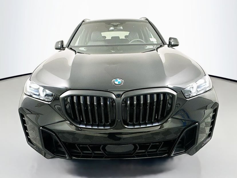 2026 BMW X5 - Image 2