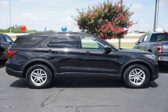 2026 Ford Explorer - Image 3