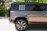 2026 Land Rover Defender - Preview 11
