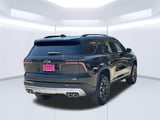 2027 Chevrolet Traverse - Preview 5