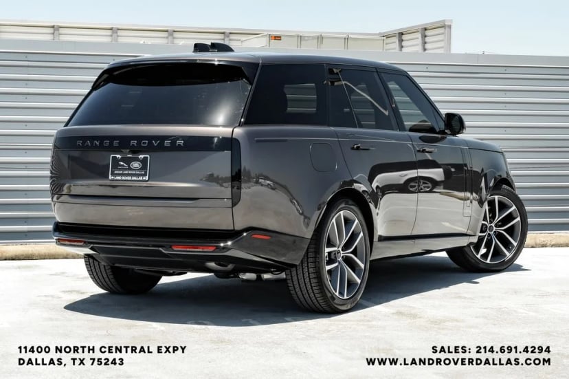 2026 Land Rover Range Rover - Image 2