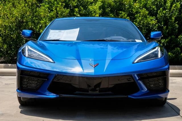2020 Chevrolet Corvette - Image 2