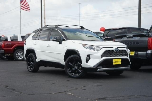 2019 Toyota RAV4 - Image 1