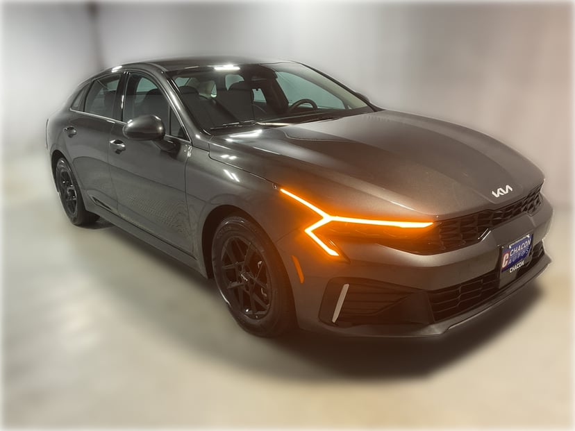 2025 Kia K5 - Image 1