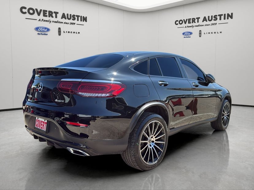 2023 Mercedes-Benz GLC-Class - Image 2