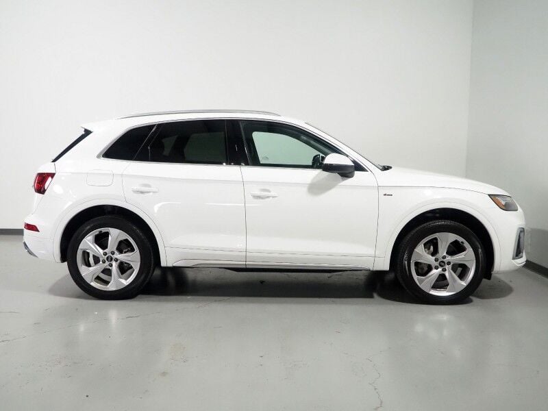 2023 Audi Q5 - Image 2