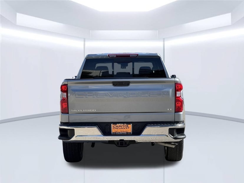 2026 Chevrolet Silverado 1500 - Image 3