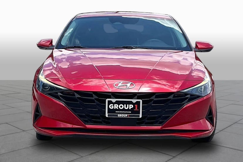 2023 Hyundai Elantra - Image 1