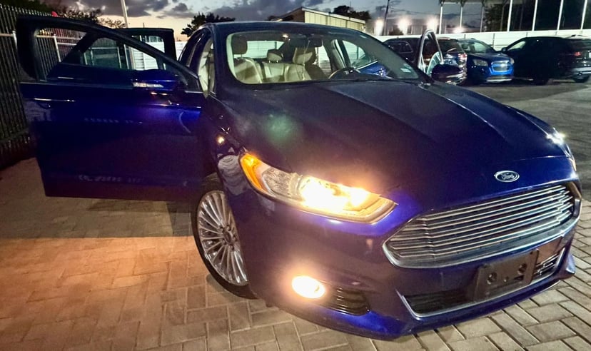 2015 Ford Fusion - Image 1