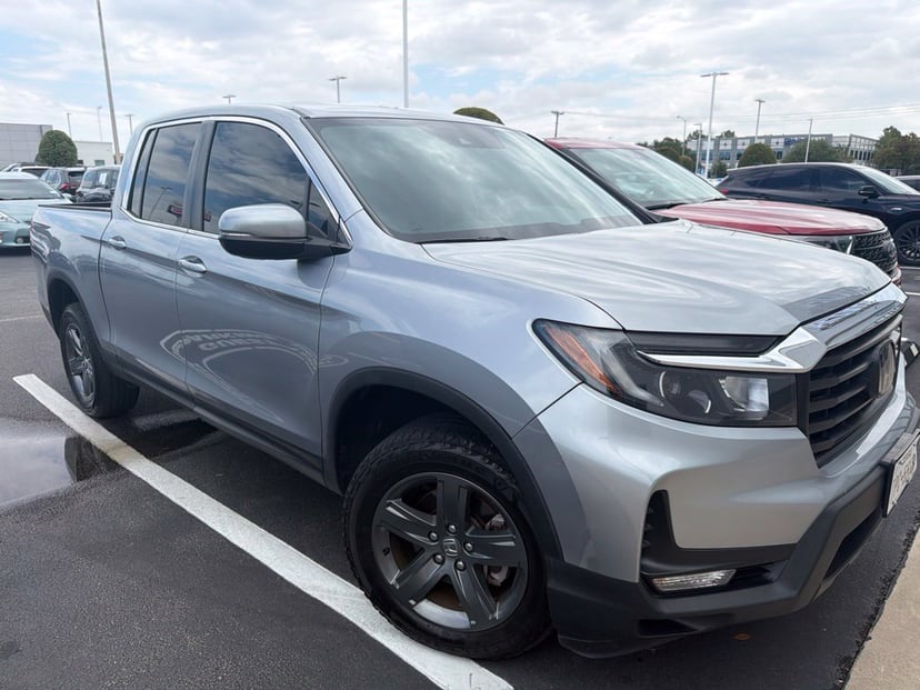 2023 Honda Ridgeline - Image 1