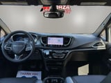 2025 Chrysler Pacifica - Preview 14