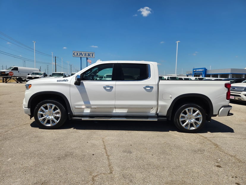 2024 Chevrolet Silverado 1500 - Image 2