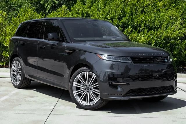 2026 Land Rover Range Rover Sport - Image 2