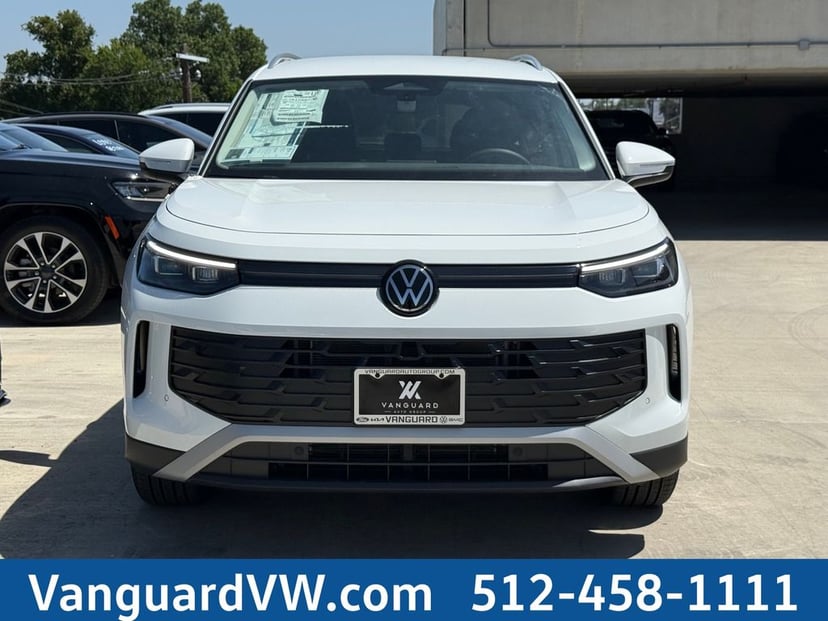 2026 Volkswagen Tiguan - Image 2