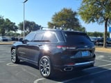 2023 Jeep Grand Cherokee - Preview 5
