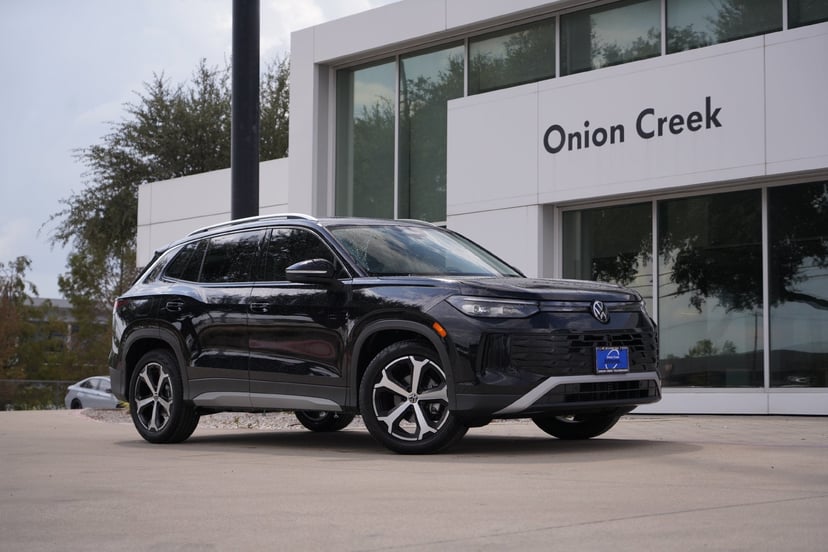 2026 Volkswagen Tiguan - Image 1