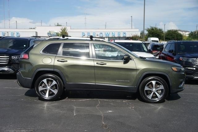 2019 Jeep Cherokee - Image 2