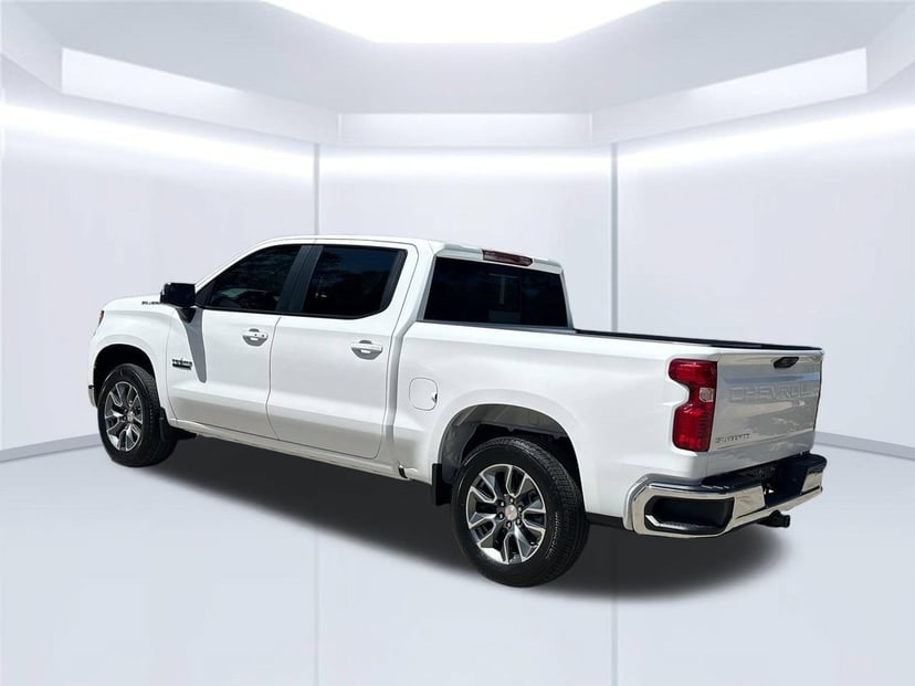 2026 Chevrolet Silverado 1500 - Image 1