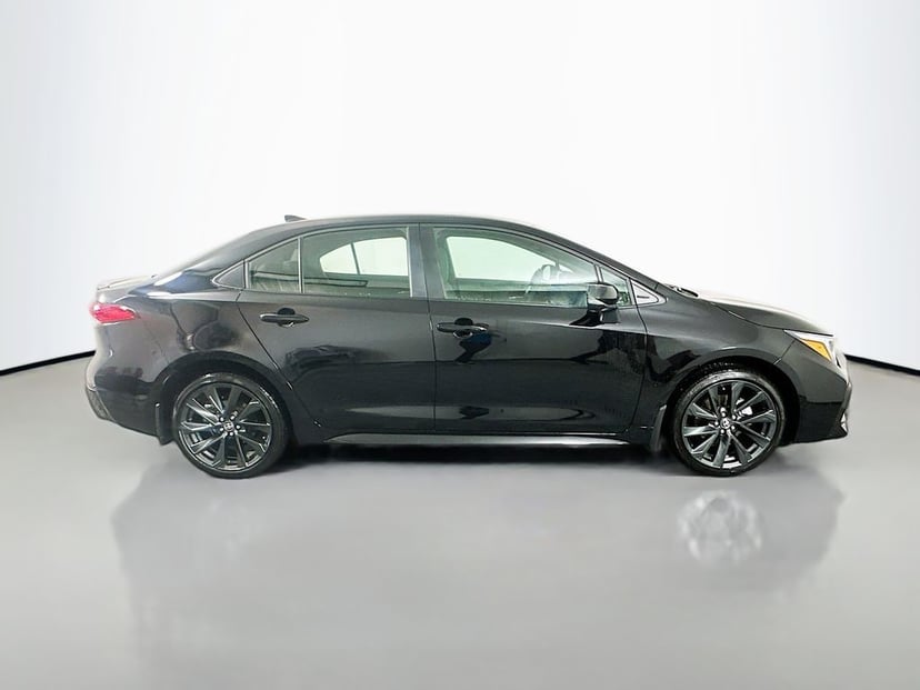 2026 Toyota Corolla - Image 2